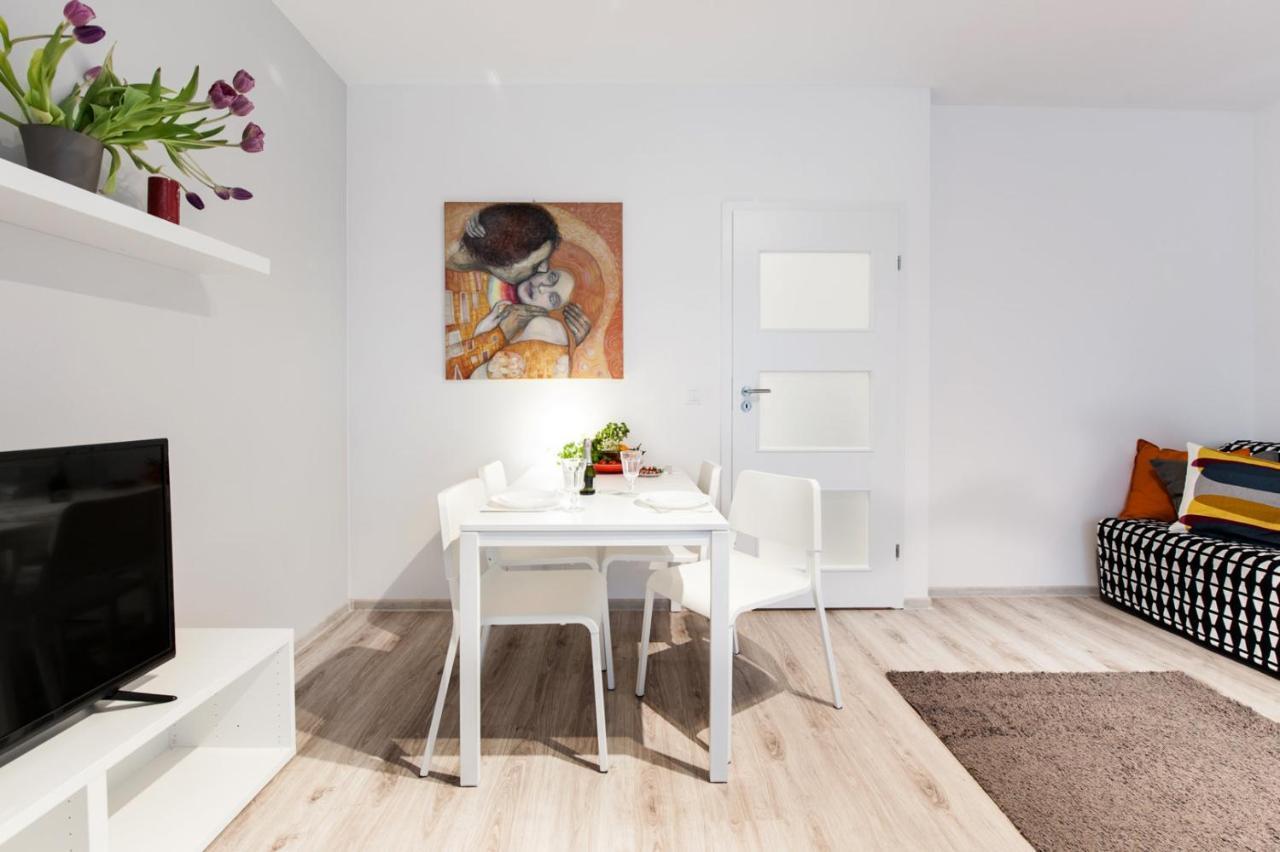 Project Comfort Apartament Dywizjonu 303 175/8 Warszawa Appartement Buitenkant foto