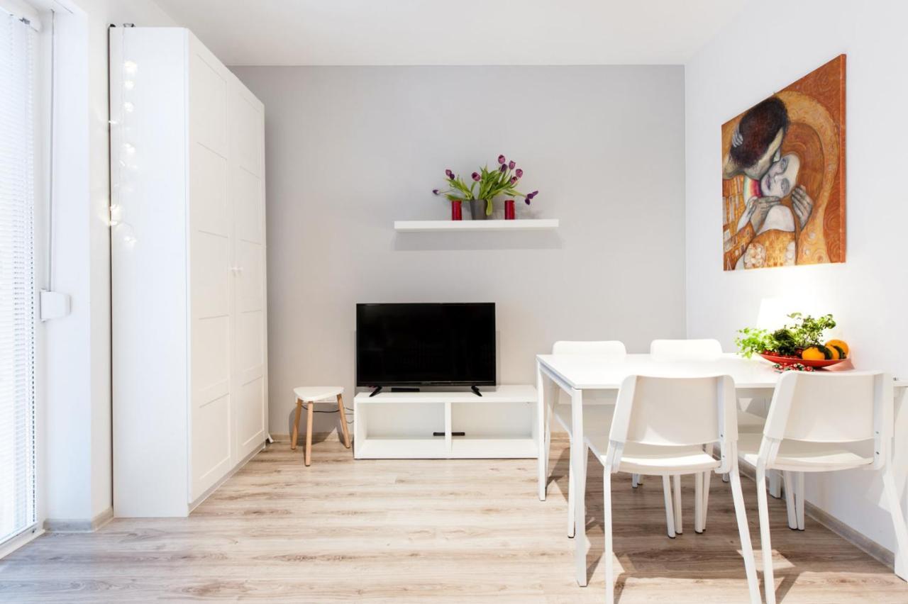 Project Comfort Apartament Dywizjonu 303 175/8 Warszawa Appartement Buitenkant foto